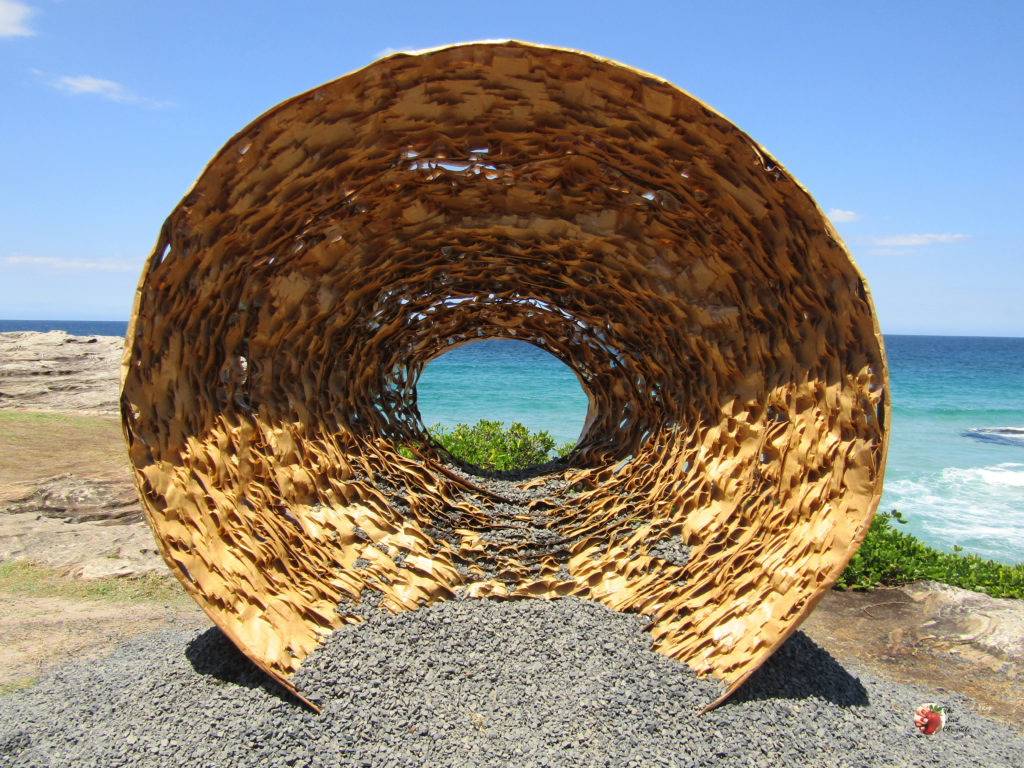 Sculptures by the Sea - Sydney 2019 - The Nail Chronicle